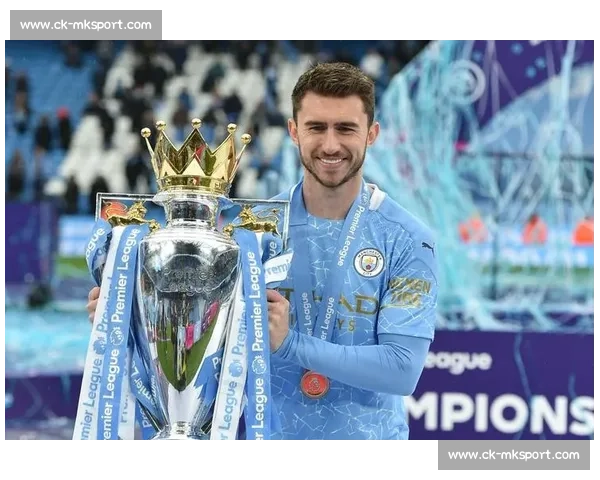 毕包尚未报价拉波尔特，那不勒斯、马赛加入争夺战