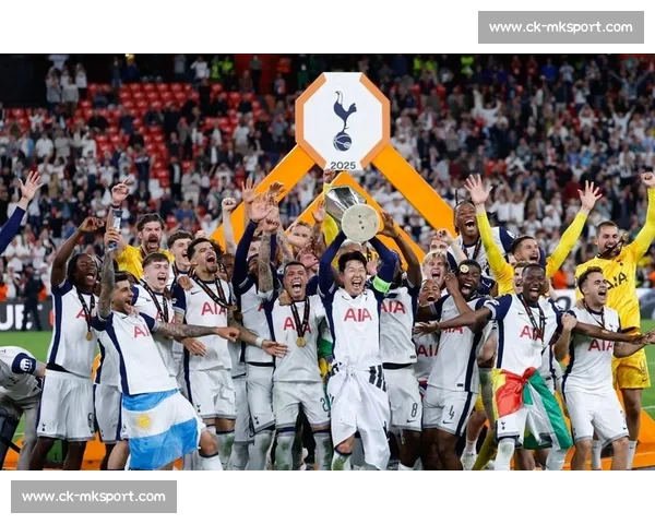 罗马诺确认：特尔加盟热刺 签下 6 年长约