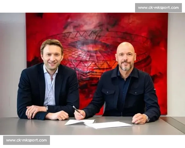 曼联续约三门希顿至 2026 年 罗马诺确认协议达成