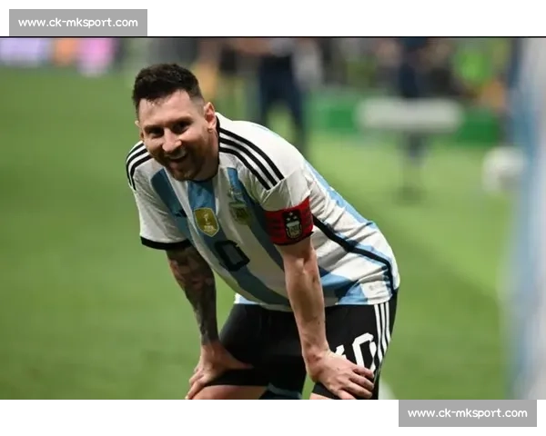 梅西领衔新版世俱杯：10 亿美元盛宴背后的争议与期待