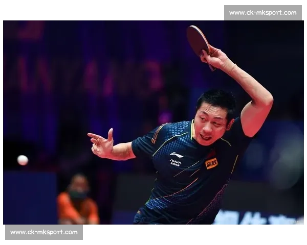 樊振东与 “人民艺术家” 许昕对练:球台三米外的乒乓美学碰撞 樊振东与 “人民艺术家” 许昕对练:球台三米外的乒乓美学碰撞