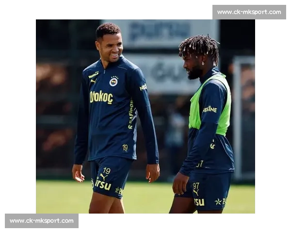 费内巴切开启巴斯克斯转会谈判，穆里尼奥瞄准皇马老将补强右路