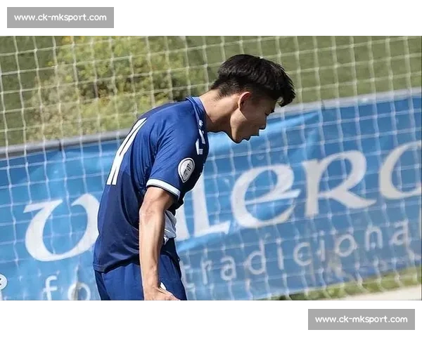 李嗣镕留洋三年零球零助攻 回国无人问津：畸形青训模式何时休？